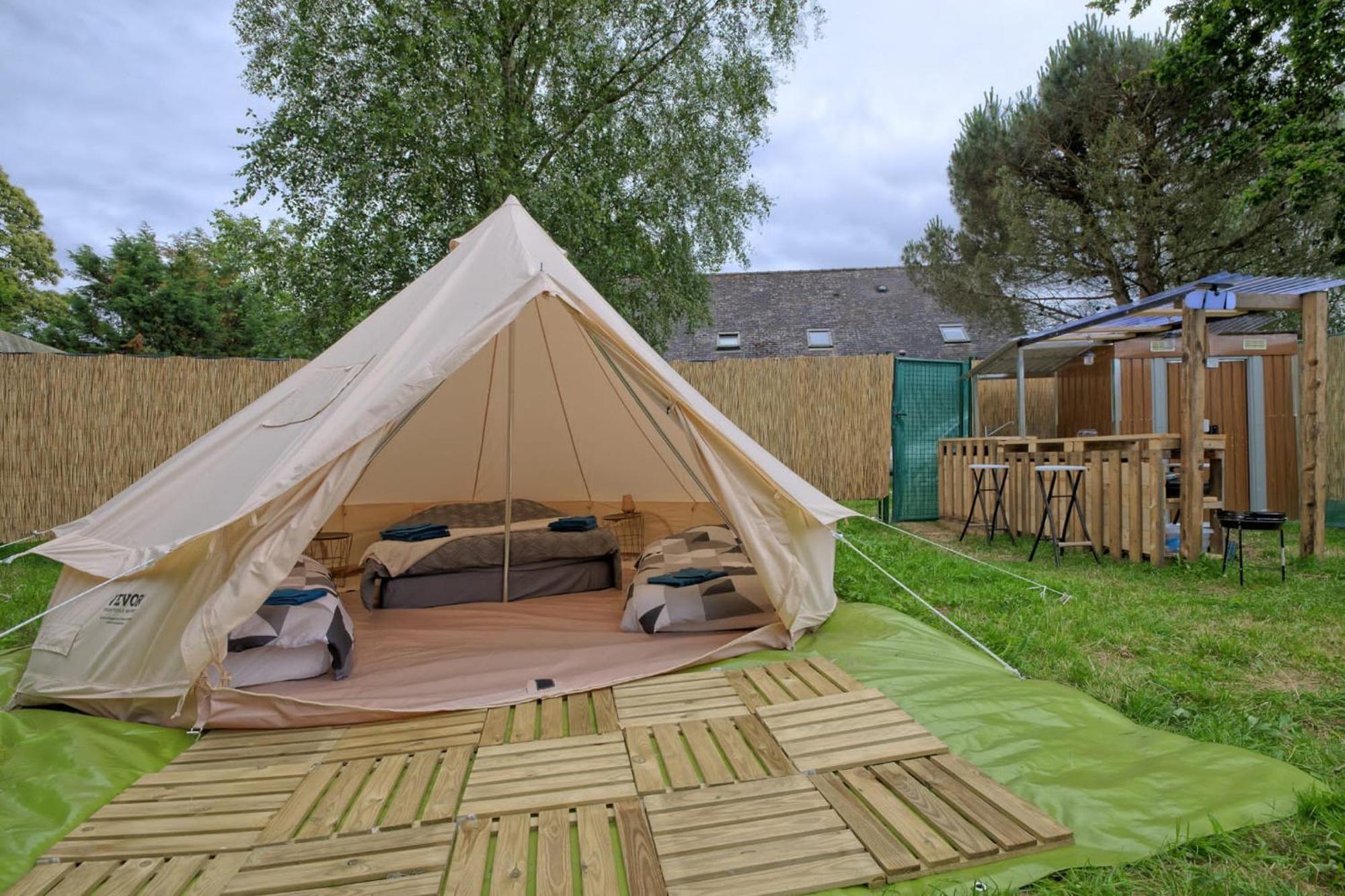 Hotel Tipi Experience L'Echappee Belle Saint-Maudez Exteriér fotografie